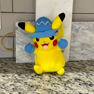 Winter, Pikachu